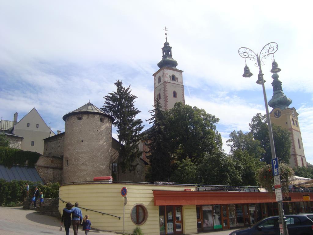 Penzion Majak Banská Bystrica Exterior foto